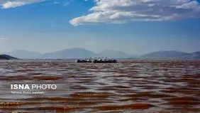 تصاویر تماشایی از بهار زیبای دریاچه مهارلو