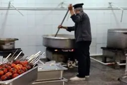 جذب و به‌کارگیری اتباع غیرمجاز در رستوران‌ها و داروخانه‌ها ممنوع!
