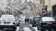 بارش برف و باران در محورهای شمالی و ترافیک نیمه‌سنگین در آزادراه‌ها