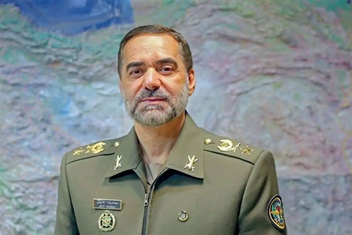 امیر آشتیانی: اشراف ما باعث شده آمریکایی‌ها هر اتفاقی را به ما نسبت دهند
