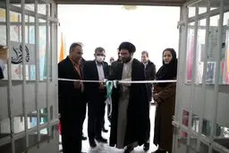 اولین پویش حامیان آب ویژه مادران  و دختران  با حضور بیش از 500 نفر؛ با محوریت زنان و  مدیریت مصرف بهینه آب در اردستان