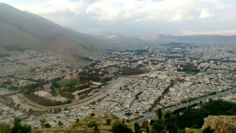 پیش بینی هوای لرستان و خرم آباد؛ شنبه ۲۵ مرداد ۱۴۰۴/ باد شدید در راه است