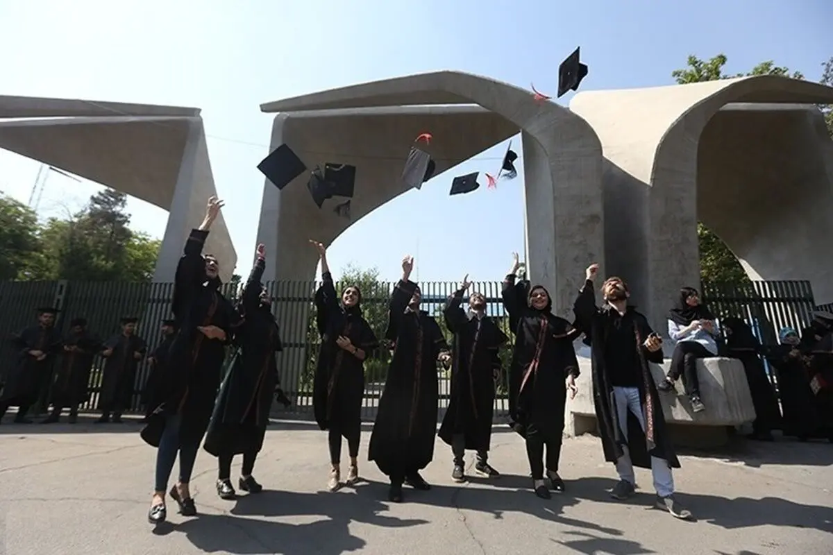 ۸۰۰ هزار فارغ‌التحصیل بیکار در ایران