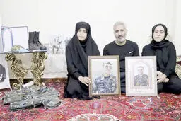 گفته بود چند ساعت دیگر به خانه می‌آید