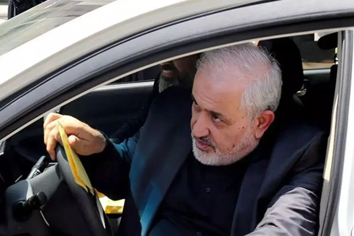  به حدی خودرو وارد شده که در بنادر جا نداریم
