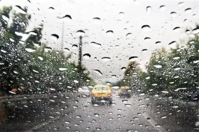 پیش بینی وضعیت هوای کشور امروز و فردا ۳ و ۴ مهر ۱۴۰۵/ این مناطق منتظر بارش باران باشند