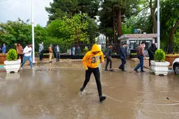 خطر سیلاب برای ۱۰ استان/ وزش باد شدید در آب‌های شمال و جنوب کشور