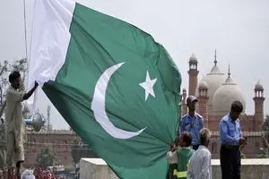 پاکستان انصارالله یمن را تهدید کرد