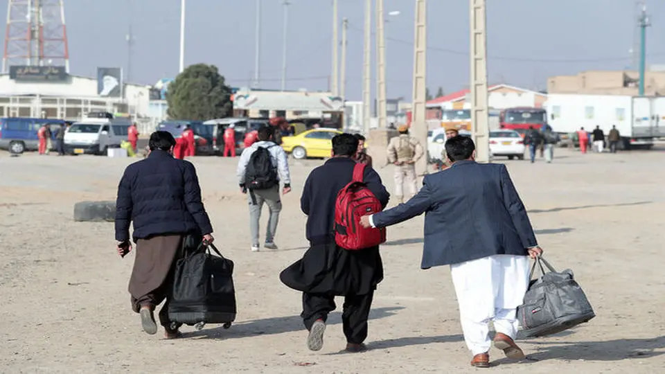 بازگرداندن ۶۰ هزار ‌‌تبعه‌ افغانستان از مرز دوغارون