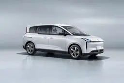 آغاز فروش فوری ایران خودرو برای عرضه خودروهای برقی+ جدول قیمت وجزئیات