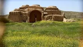 در حاشیه بیانیه 900 امضایی
