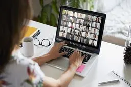 مزیت های کلاس آنلاین خصوصی زبان