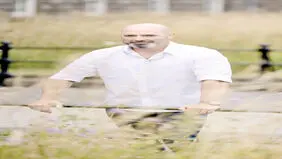 چشم‌اندازی به حاشیه