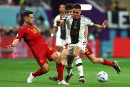 لاروخا در صدر و ژرمن‌ها در جام ماندند؛ اسپانیا 1 - آلمان 1