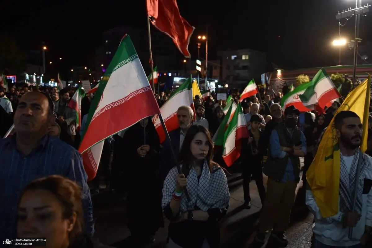 درخواست روزنامه اطلاعات از دستگاه‌ امنیتی و قضایی برای برخورد با جریان مشکوک و منحرف در تجمعات شبانه