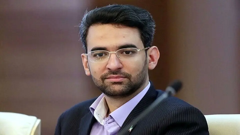 پاسخ تند دو بازیکن استقلال به آذریجهرمی