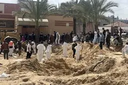 کشف 80 جسد در 3 گور دسته جمعی در بیمارستان شفا در غزه