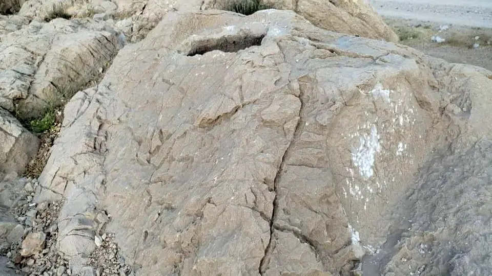 کتیبه دوره ساسانی تخریب شد