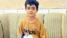 سخنگوی دولت به مزار ماکان نصیری، دانش‌آموز مفقود‌الاثر مدرسه میناب رفت + عکس