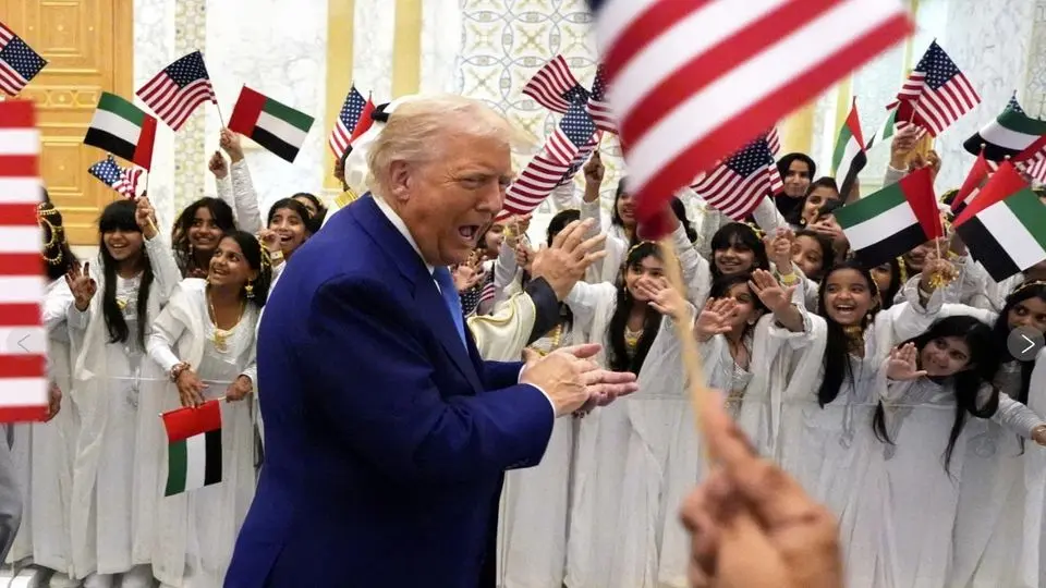 هدیهها و ستایشها
