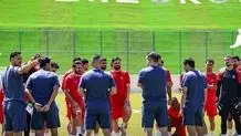 کدام گلر پرسپولیس پیراهن شماره یک را می‌پوشد؟