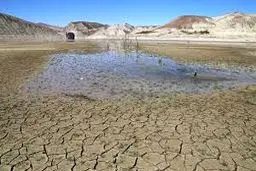 تهرانی‌ها در ششمین سال خشک‌سالی