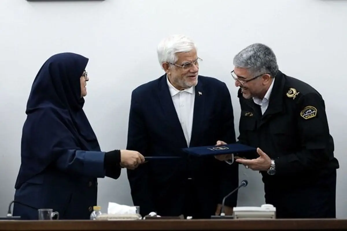 تفاهم‌نامه پلیس راهور و سازمان ملی استاندارد برای کاهش تصادفات جاده‌ای

