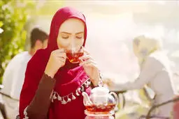 منع زنان از حضور در تبلیغات سندیت قانونی ندارد