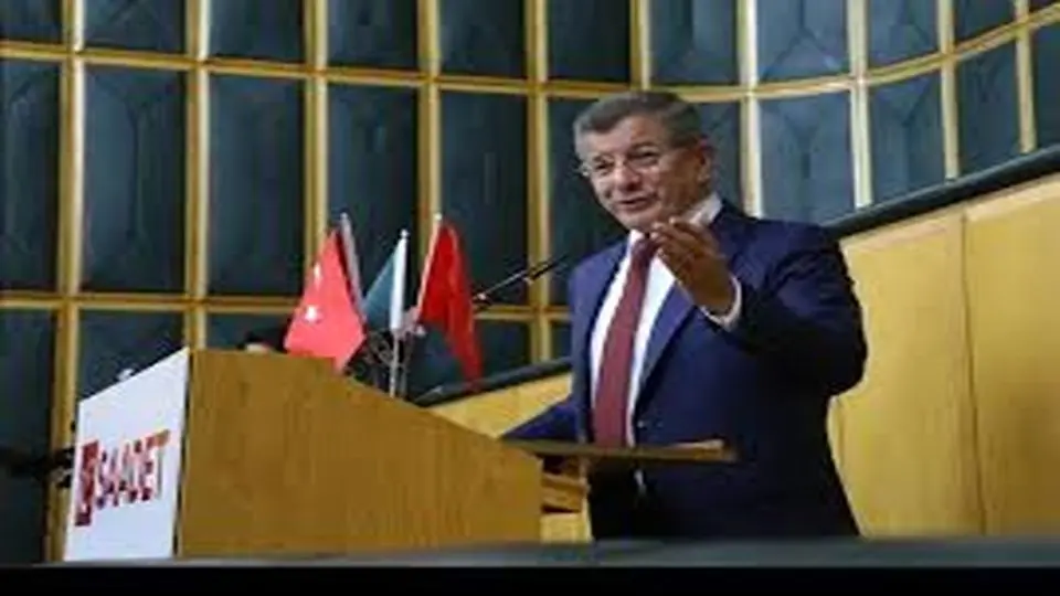 احمد داوود اوغلو و سیاستهای ترکیه در منطقه