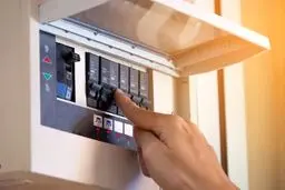 برق ۶۵ اداره پایتخت قطع شد