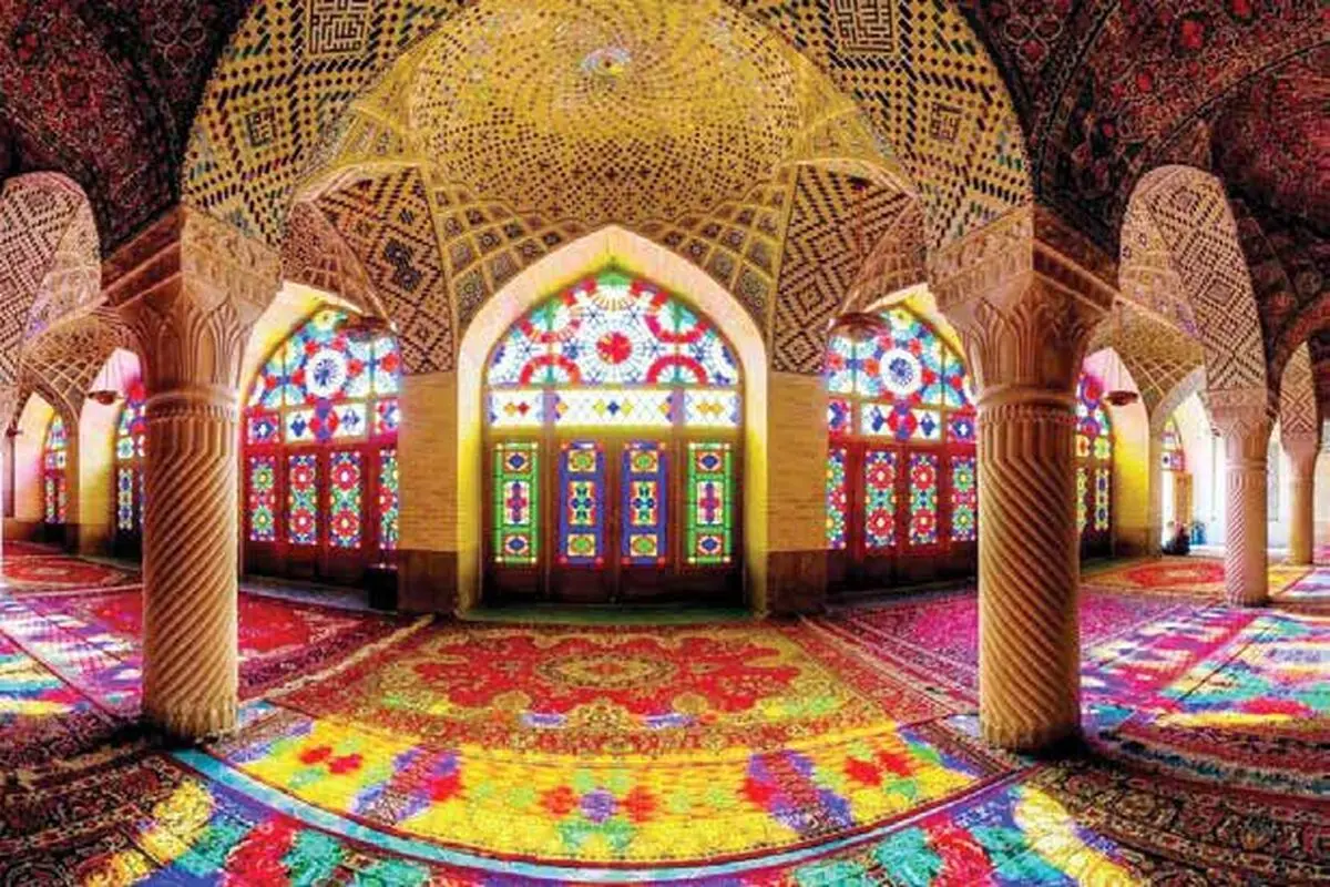 
جهانی شدن یا هویت باختن؟
