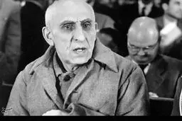 اسناد شخصی دکتر مصدق به آرشیو ملی ایران سپرده شد

