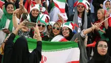 تعطیلات در پرانتز