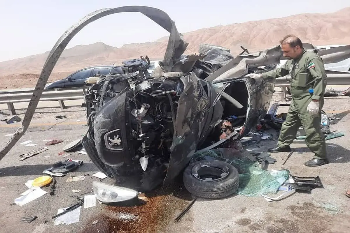 قطع عضو در حادثه رانندگی اتوبان کاشان به قم؛ بالگرد اورژانس به محل اعزام شد