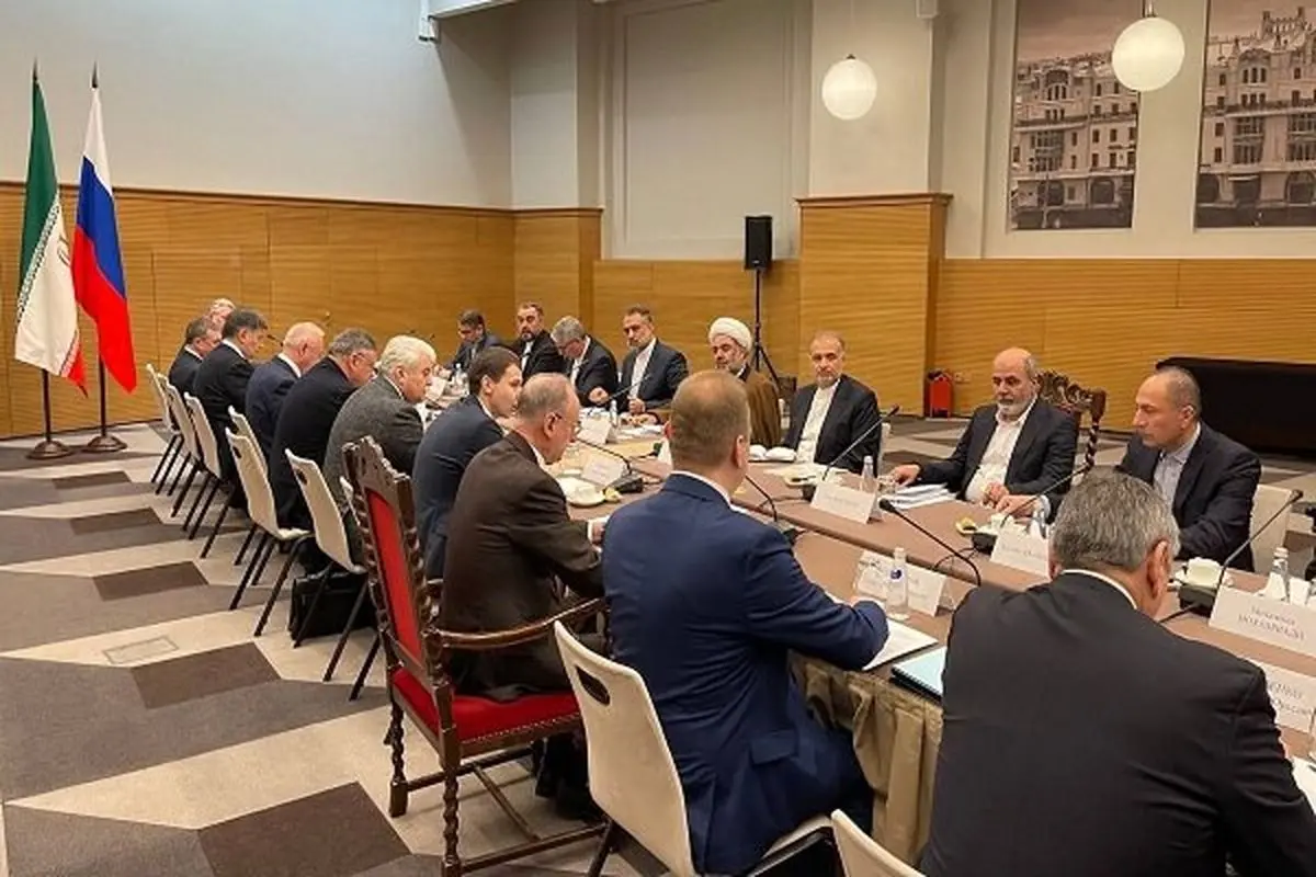 Iran, Russia discuss security, defense cooperation