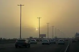 هجوم خاک با هیاهوی باد؛ خاک‌آلودگی تهران در روزهای اخیر

